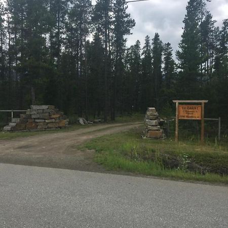 Valemount Mountain Retreat Guesthouse Zewnętrze zdjęcie
